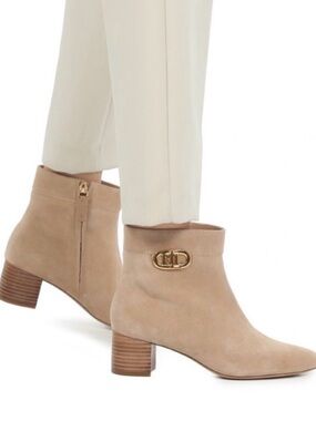 Lauren Ralph Lauren Wynne Suede Booties (Sz 10) Tan Stacked Leather Heel